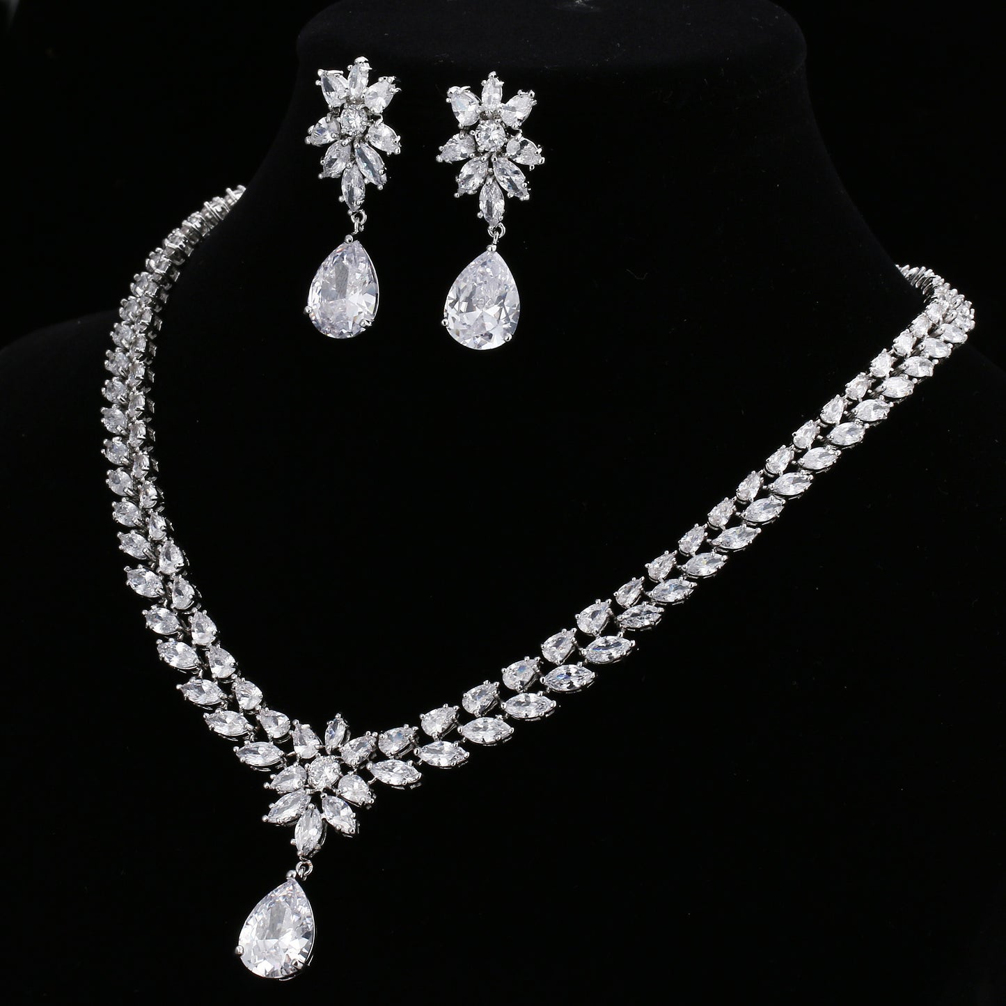 MARGUERITE CRYSTAL DROP NECKLACE AND EARRING SET